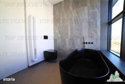Apartament cu 4 camere în Central
