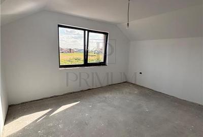 Duplex cu 4 camere cu Canalizare în Moșnița Nouă - 6