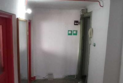 Apartament cu 3 camere decomandat în Sud - 5