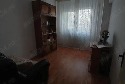 Apartament cu 3 camere decomandat în Central - 3