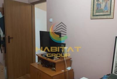 Apartament cu 3 camere semidecomandat în Alexandru Obregia