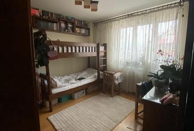 Apartament cu 2 camere decomandat în Dărmănești