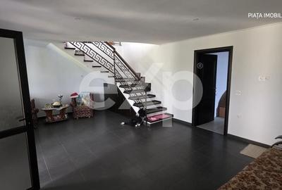 Casă cu 10 camere cu Teren 9800 Mp în Văcărești - 10