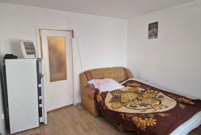 Garsonieră nedecomandată în Mărăței