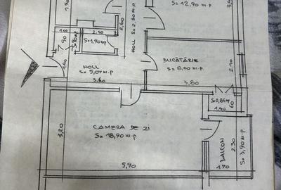 Apartament cu 3 camere decomandat în Central