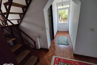 Casă cu 3 camere cu Teren 350 Mp în Miroslava