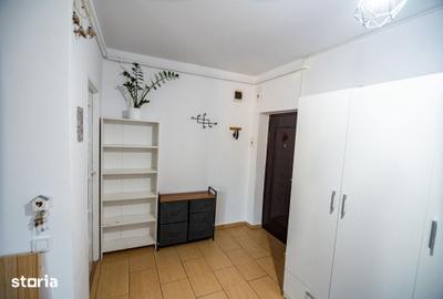 Apartament cu 2 camere semidecomandat în Luna