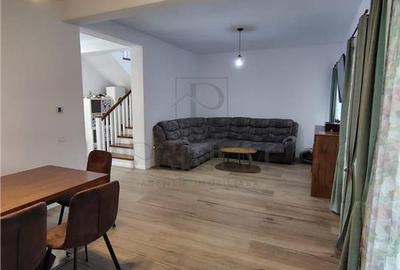Duplex cu 4 camere cu Canalizare în Giroc