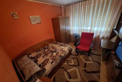 Apartament cu 4 camere decomandat în Titan - 9