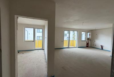Apartament cu 2 camere semidecomandat în Florești