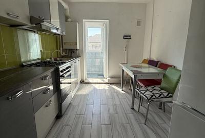 Apartament cu 2 camere decomandat, mobilat în Radu Negru