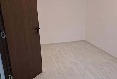 Apartament cu 2 camere semidecomandat în Micro 15 - 8