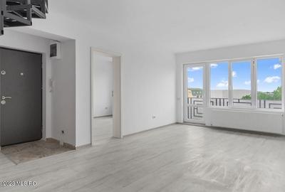Apartament cu 4 camere semidecomandat în Fundeni
