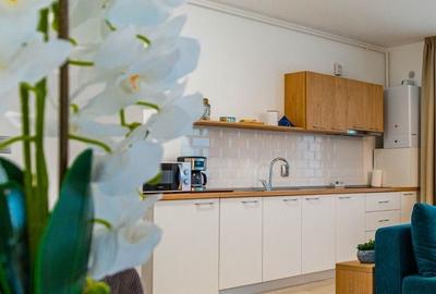 Apartament cu 2 camere semidecomandat, mobilat în Bulgaria