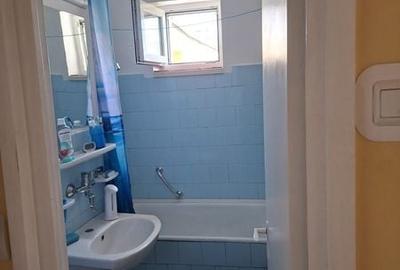 Apartament cu 3 camere în Mărăști