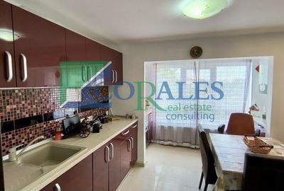 Apartament cu 2 camere decomandat, mobilat în Torontalului