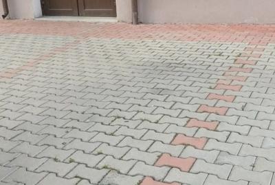 Apartament cu 2 camere semidecomandat în Florești - 1