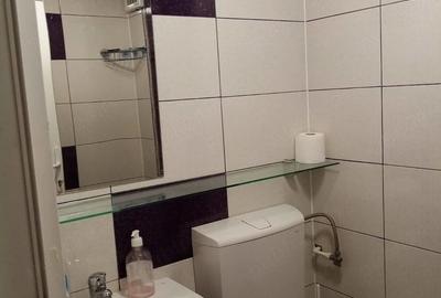Garsonieră semidecomandată în Titan