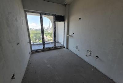 Apartament cu 2 camere decomandat în Far - 2