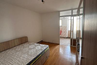 Garsonieră decomandată, mobilată în Alexandru cel Bun - 1