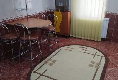 Apartament cu 3 camere decomandat în Ultracentral