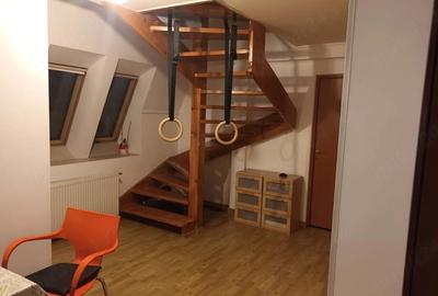 Apartament cu 3 camere decomandat în Sâmbăta de Sus - 6