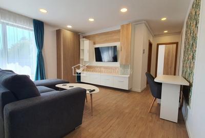 Apartament cu 2 camere semidecomandat, mobilat în Plopilor