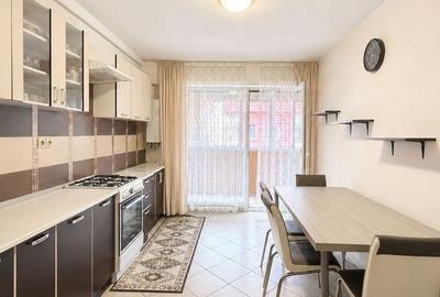 Apartament cu 3 camere semidecomandat în Apahida
