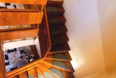 Casă cu 6 camere cu Teren 250 Mp în Central - 4