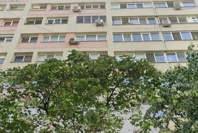 Apartament cu 2 camere semidecomandat în Bucur Obor