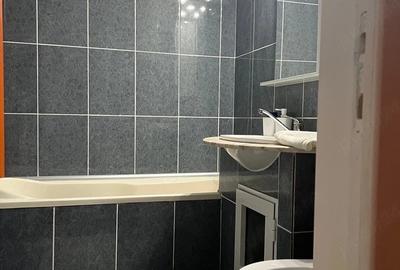 Apartament cu 4 camere decomandat în Central - 3