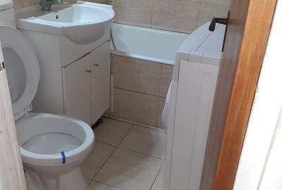 Apartament cu 2 camere decomandat în Drumul Taberei