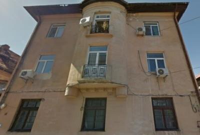 Casă individuală cu 6 camere cu Teren 160 Mp în Dorobanți - 1