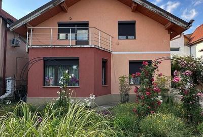 Casă cu 8 camere cu Teren 1420 Mp în Ghiroda - 18