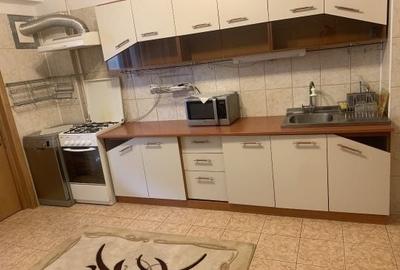 Apartament cu 2 camere decomandat în Exterior Vest