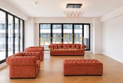 Apartament cu 3 camere semidecomandat, mobilat în Pipera
