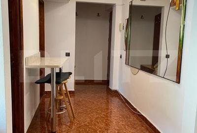 Apartament cu 3 camere decomandat în Circumvalațiunii