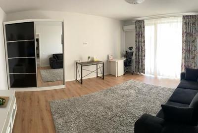 Apartament cu 2 camere decomandat în Sisești