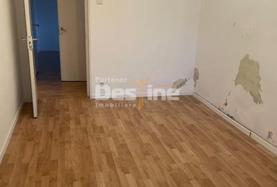 Apartament cu 3 camere semidecomandat în Drumul Taberei - 2