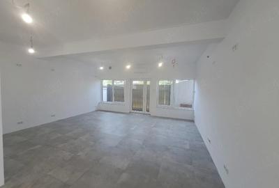 Spațiu comercial, de 50 mp, în Lumina - 3