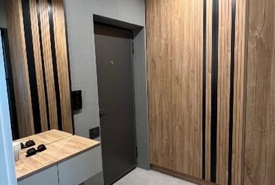 Apartament cu 3 camere semidecomandat, mobilat în Calea Călărașilor