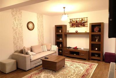 Apartament cu 3 camere semidecomandat, mobilat în Turnișor