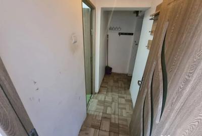 Apartament cu 2 camere semidecomandat în Tomis Nord
