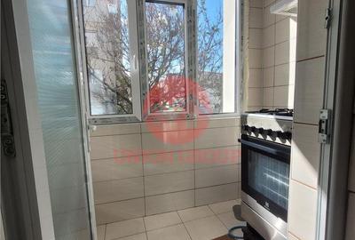 Apartament cu 2 camere, mobilat în City Park Mall