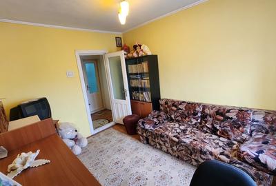 Apartament cu 3 camere decomandat în Central - 4