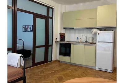 Apartament cu 2 camere în Calea Victoriei
