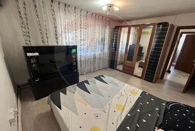 Apartament cu 3 camere decomandat, mobilat în Central - 4