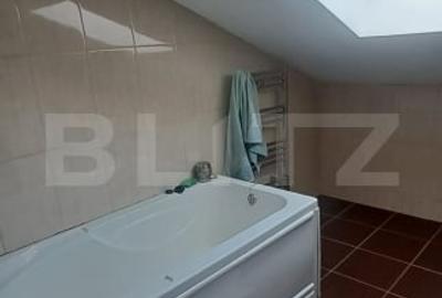 Duplex cu 5 camere cu Canalizare în Sânpetru - 5