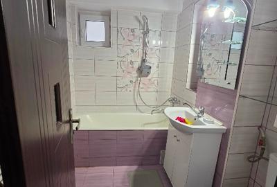 Apartament cu 2 camere decomandat în Central - 3