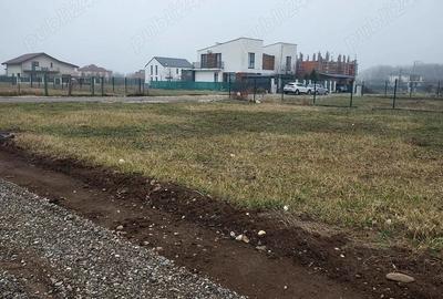 Teren de 554 mp, în Gulia - 4
